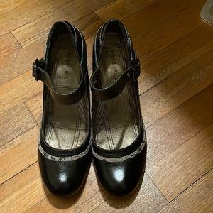 Bobbi Blu Black Leather Mary Janes 10